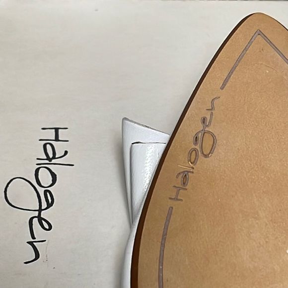 Halogen “Lila” Studded Bow White Leather Sling-Back Pumps - Size 4M - Picture 11 of 14